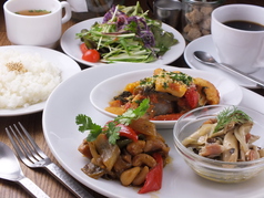 cafe・hakuta 京成金町駅カフェ