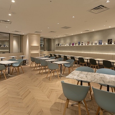 cafe&books bibliotheque 東京 有楽町店 有楽町駅カフェ