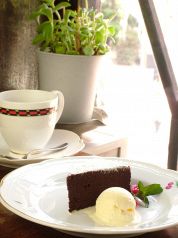 Flor de Cafe フロールドカフェ 樹の花 東銀座駅カフェ