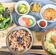 Organic Cafe koto-koto 武蔵引田駅カフェ