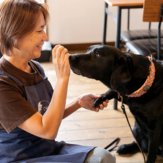 Cafeどす 福生駅カフェ