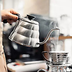 Cafe Lounge&Library pratimakrrm cha ゆるやかな彫刻 経堂駅 カフェ